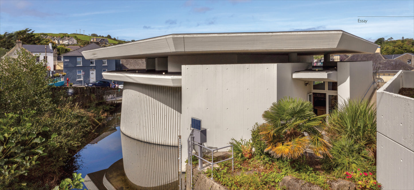 BANTRY LIBRARY – Bantry's Brutalist Bibliotheque